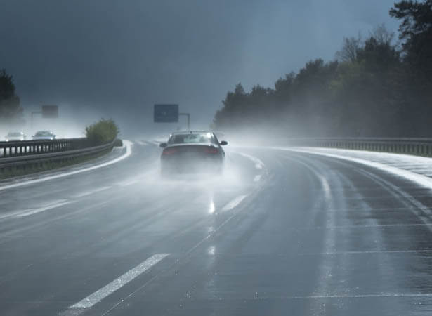 ACO_immagine aree applicative_aquaplaning in autostrada