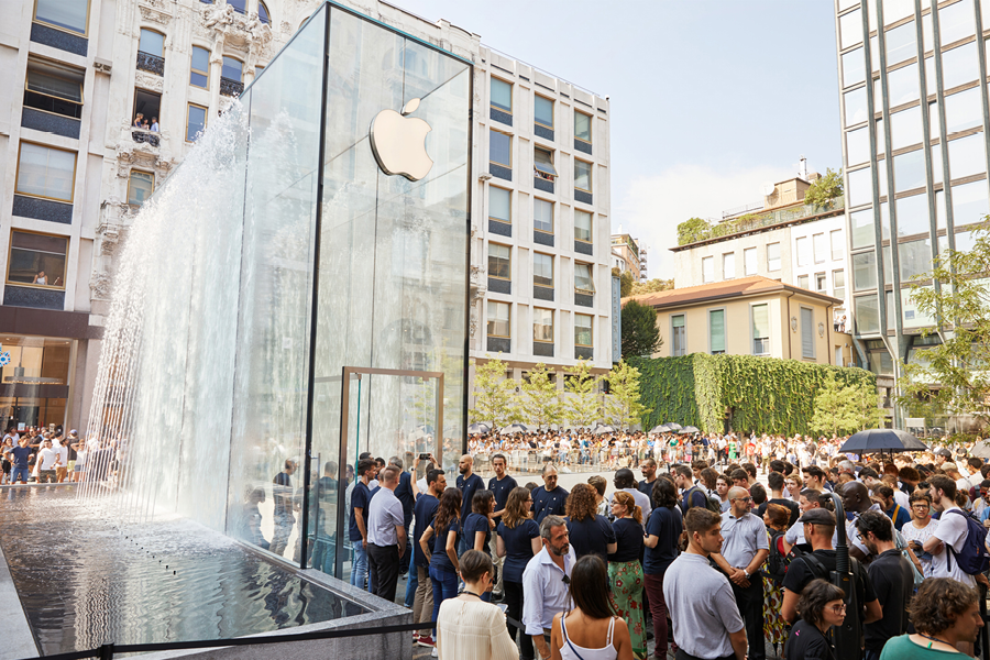 Referenza Apple Store Mi 2 Orizz